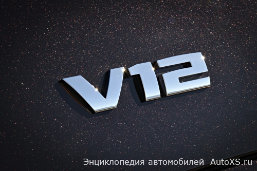 BMW прощается со знаменитым двигателем V12