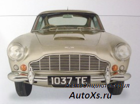 Aston Martin DB4 (1958) спереди