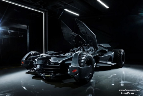 Потрясающий Batmobile из России в агрессивном стиле продается за 850 тыс. долл.