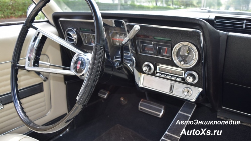 Oldsmobile Toronado (1966 - 1970) фото прибоная панель