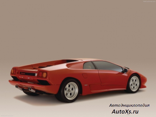 Lamborghini Diablo (1990 - 2001) фото сзади