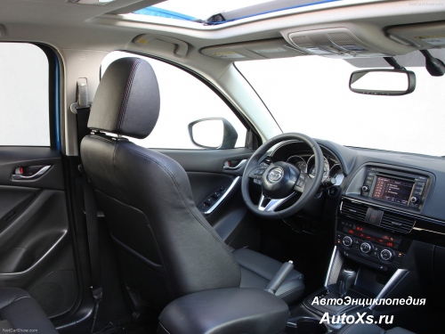 Mazda CX-5 (2012 - 2014) фото приборная панель