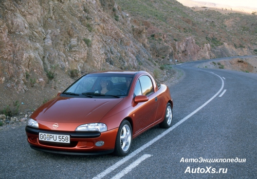 Opel Tigra (1993 - 2000) фото спереди