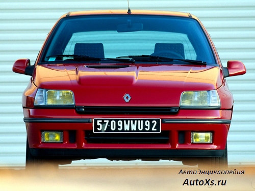 Renault Clio 16S (1991 - 1994) фото спереди
