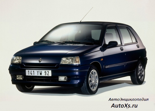 Renault Clio (1994 - 1996) фото спереди