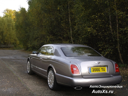 Bentley Brooklands (2007 - 2011) фото сзади