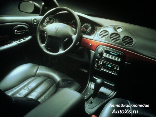 Chrysler 300M (1998) фото интерьер