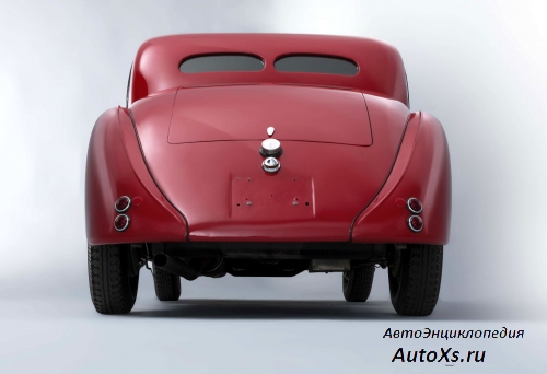 1934 - 1940 Bugatti Type 57 Atalante: небольшие задние стёкла