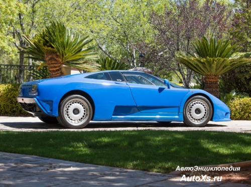 Bugatti EB110 (1992 - 1995): фото сбоку