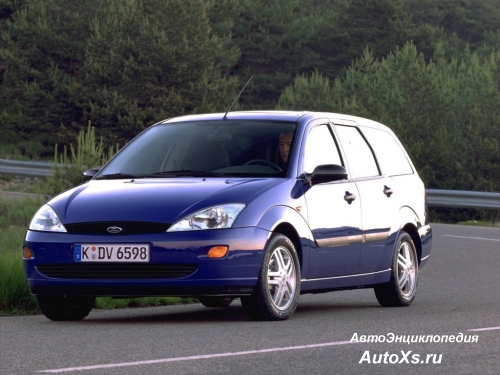 Ford Focus (1998 - 2004): универсал спереди