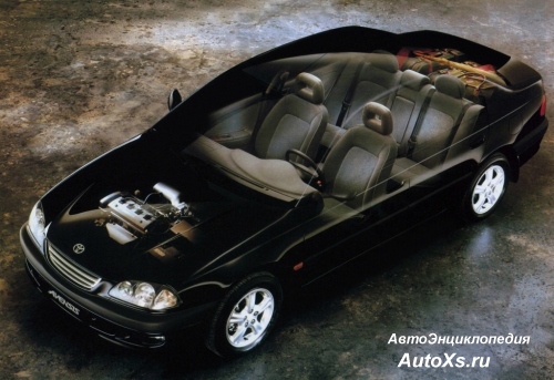 Toyota Avensis Sedan (1997 - 2000): фото внутри