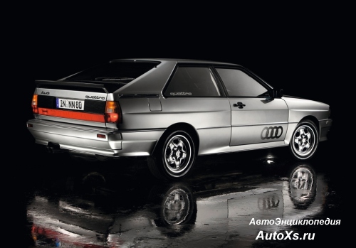 Audi Quattro: фото сзади