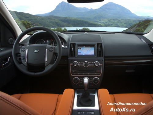 Land Rover Freelander (2012 - 2014): фото торпедо