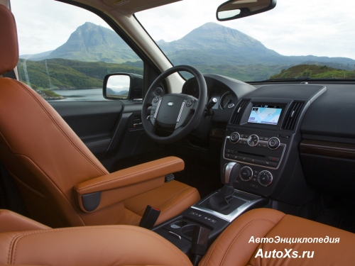 Land Rover Freelander (2012 - 2014): фото интерьер