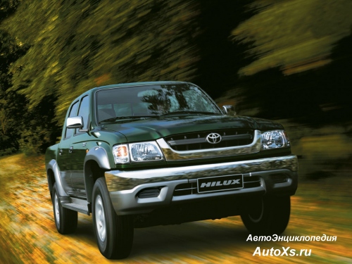Toyota Hilux (2001 - 2005): фото спереди