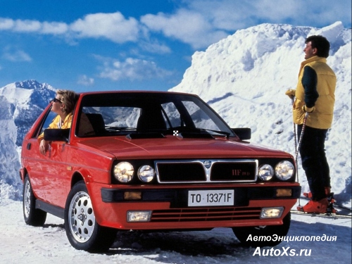 Lancia HF 4WD (1986 - 1987): фото спереди