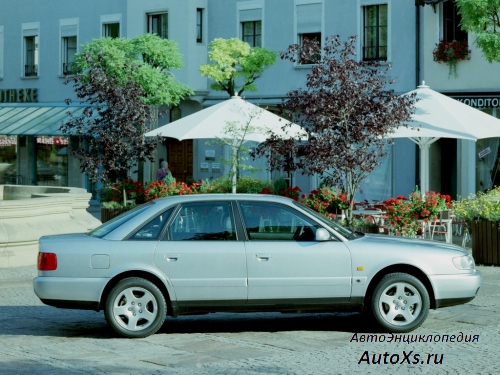 Audi A6 Sedan (1994 - 1997): фото сбоку