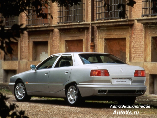 Maserati Quattroporte IV (1994 - 1998): фото сзади