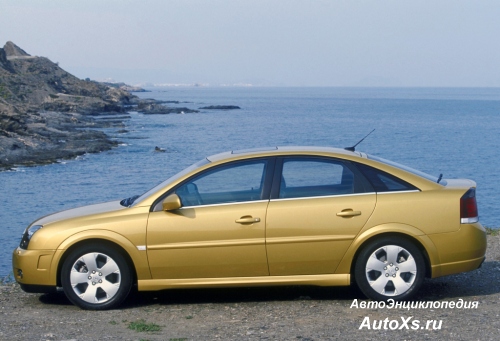 Opel Vectra C GTS (2002 - 2005): Фото сбоку