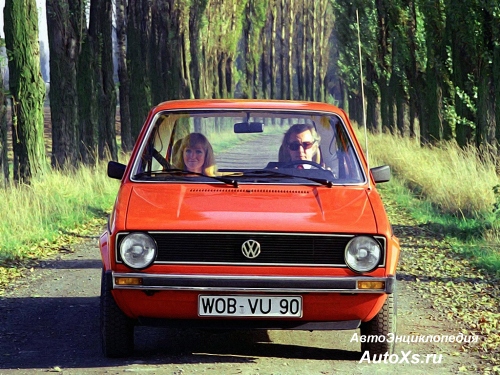 Volkswagen Golf 3-door (1974 - 1983): фото спереди