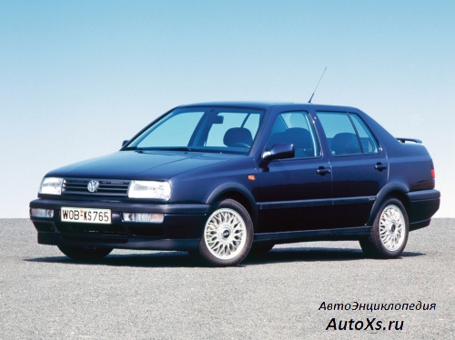 Volkswagen Vento VR6 (1992 - 1998): фото спереди