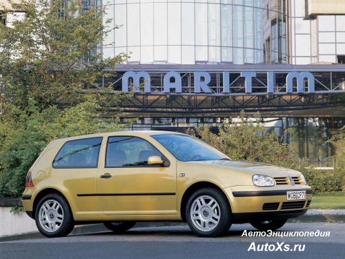 Volkswagen Golf MK4 3-door (1997 - 2003): фото сбоку