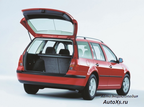 Volkswagen Golf MK4 Variant (1999 - 2007): фото багажник