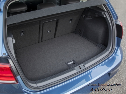 Volkswagen Golf 7 3-door (2012 - 2017): фото багажник