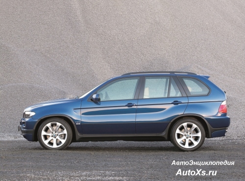 BMW X5 E53 (2004 - 2006): фото сбоку