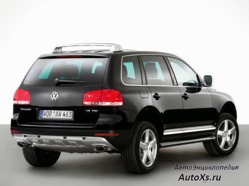 Volkswagen Touareg "Kong" (2003 - 2007): фото сбоку и сзади