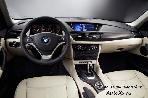 BMW X1 (2009 - 2012): фото торпедо