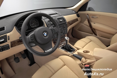 BMW X3 (2007 - 2010): фото интерьер