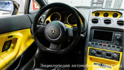 Lamborghini Gallardo SE: салон