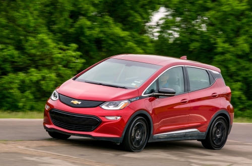 Обновленный электрокар Chevrolet Bolt может получить безвоздушные шины Michelin